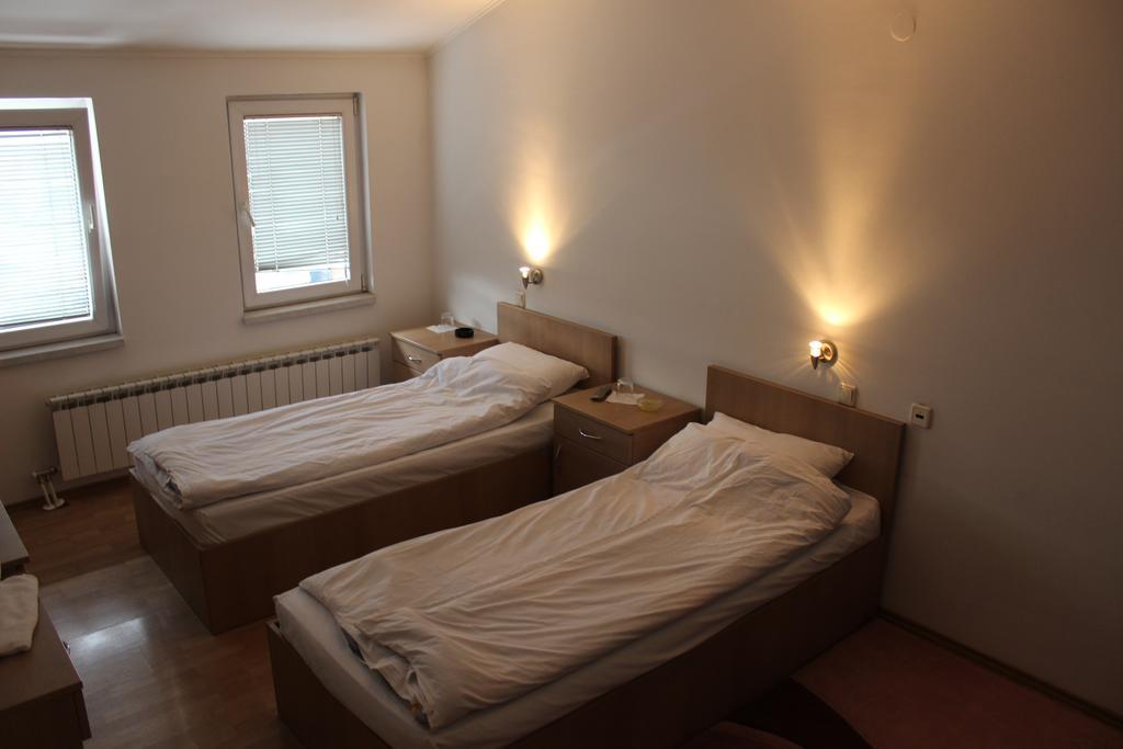 Rooms Zebax Sarajevo Bagian luar foto