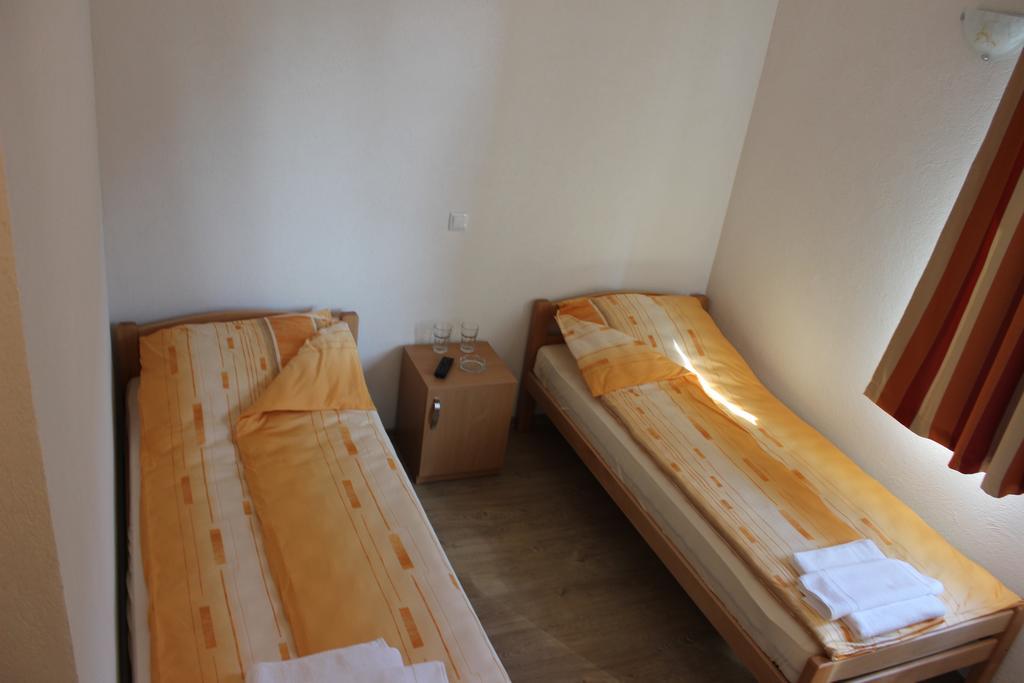 Rooms Zebax Sarajevo Bagian luar foto
