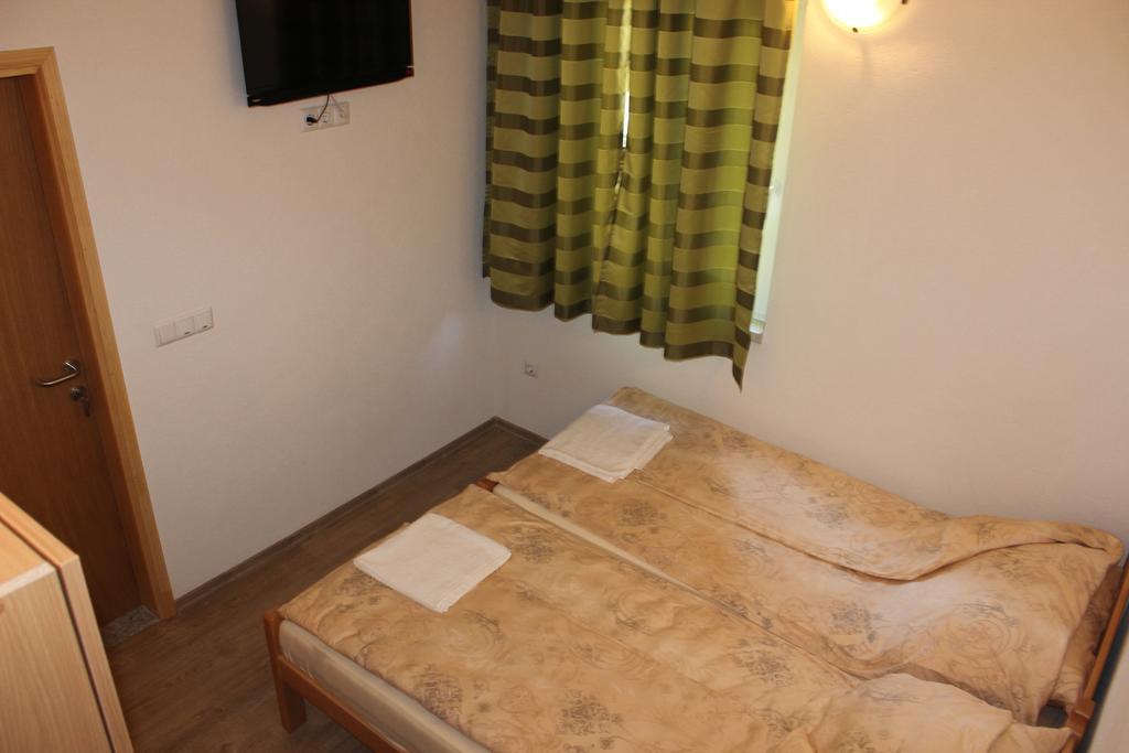 Rooms Zebax Sarajevo Bagian luar foto