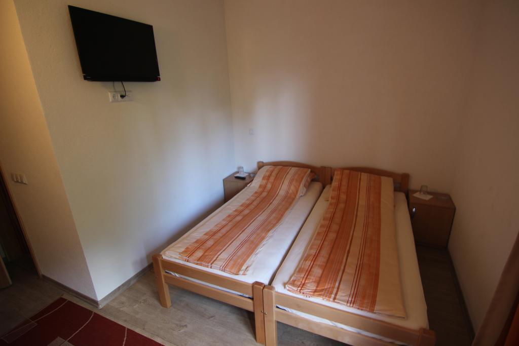 Rooms Zebax Sarajevo Bagian luar foto