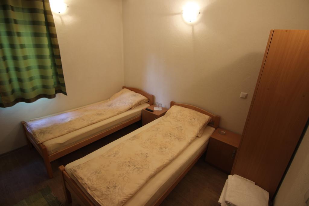 Rooms Zebax Sarajevo Bagian luar foto